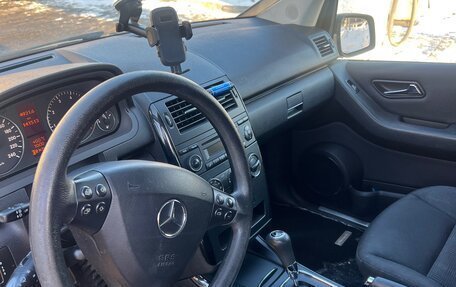 Mercedes-Benz A-Класс, 2011 год, 890 000 рублей, 9 фотография