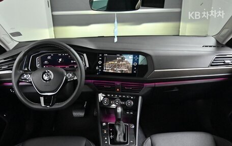 Volkswagen Jetta VII, 2021 год, 1 830 000 рублей, 7 фотография