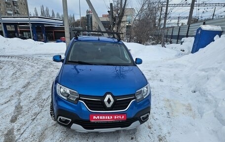 Renault Logan II, 2020 год, 1 600 000 рублей, 1 фотография