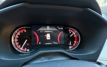 Toyota RAV4, 2022 год, 4 200 000 рублей, 7 фотография