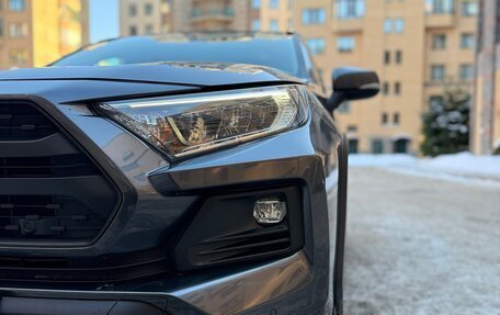 Toyota RAV4, 2022 год, 4 200 000 рублей, 11 фотография