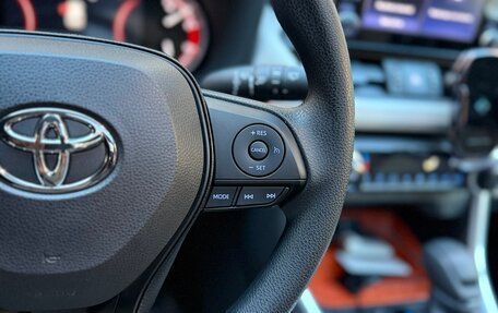 Toyota RAV4, 2022 год, 4 200 000 рублей, 18 фотография