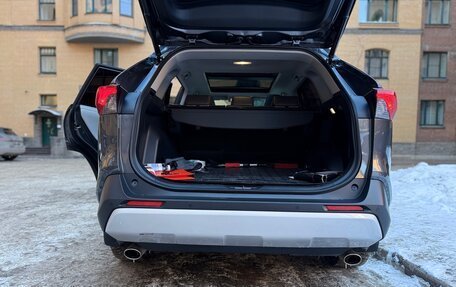 Toyota RAV4, 2022 год, 4 200 000 рублей, 22 фотография
