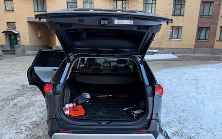 Toyota RAV4, 2022 год, 4 200 000 рублей, 23 фотография