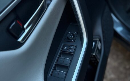 Toyota RAV4, 2022 год, 4 200 000 рублей, 25 фотография