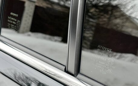 Toyota Land Cruiser Prado 150 рестайлинг 2, 2017 год, 5 200 000 рублей, 26 фотография