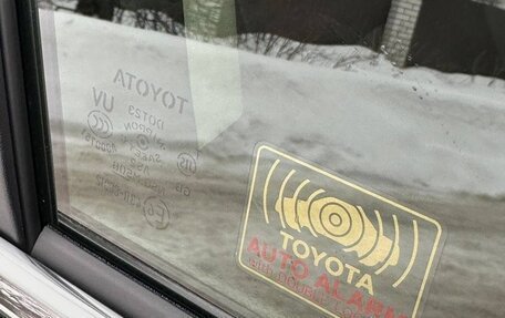 Toyota Land Cruiser Prado 150 рестайлинг 2, 2017 год, 5 200 000 рублей, 25 фотография