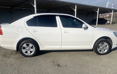 Skoda Octavia, 2012 год, 600 000 рублей, 2 фотография