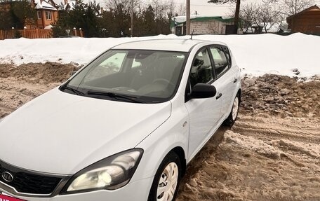 KIA cee'd I рестайлинг, 2012 год, 520 000 рублей, 7 фотография
