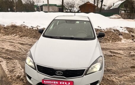 KIA cee'd I рестайлинг, 2012 год, 520 000 рублей, 6 фотография