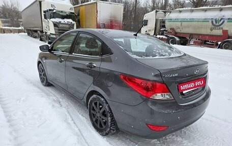 Hyundai Solaris II рестайлинг, 2013 год, 8 фотография