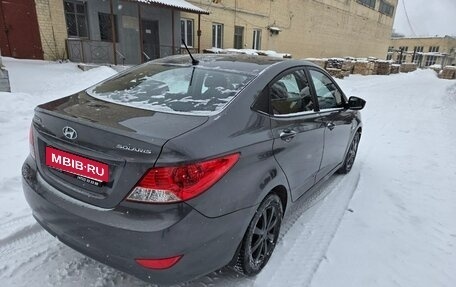 Hyundai Solaris II рестайлинг, 2013 год, 17 фотография