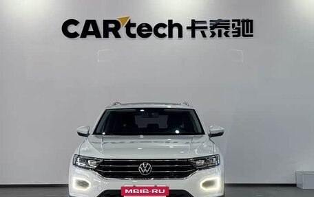 Volkswagen T-Roc I, 2021 год, 1 750 000 рублей, 2 фотография