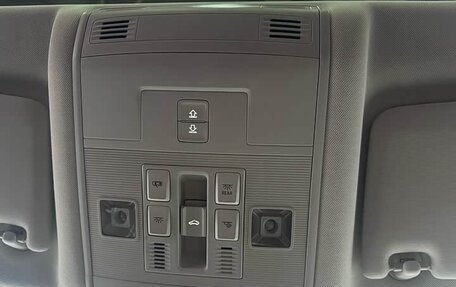 Volkswagen T-Roc I, 2021 год, 1 750 000 рублей, 22 фотография