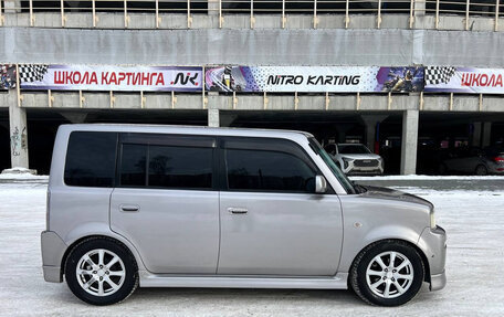 Toyota bB I рестайлинг, 2001 год, 549 000 рублей, 5 фотография