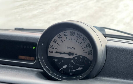 Toyota bB I рестайлинг, 2001 год, 549 000 рублей, 24 фотография