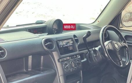 Toyota bB I рестайлинг, 2001 год, 549 000 рублей, 18 фотография