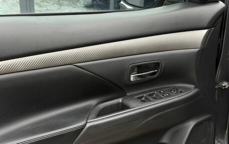 Mitsubishi Outlander III рестайлинг 3, 2013 год, 1 410 000 рублей, 15 фотография