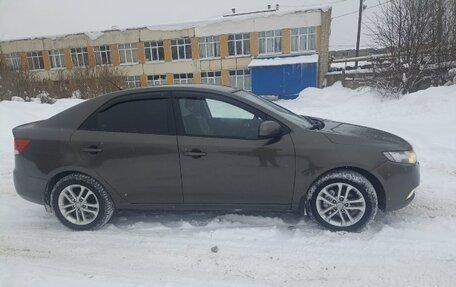 KIA Cerato III, 2011 год, 650 000 рублей, 3 фотография