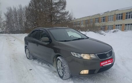 KIA Cerato III, 2011 год, 650 000 рублей, 2 фотография