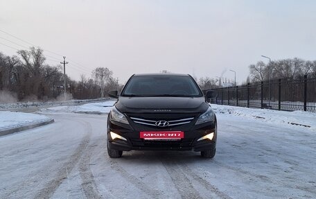 Hyundai Solaris II рестайлинг, 2014 год, 869 000 рублей, 3 фотография