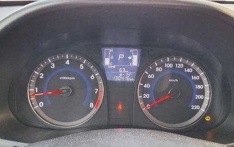 Hyundai Solaris II рестайлинг, 2014 год, 869 000 рублей, 24 фотография