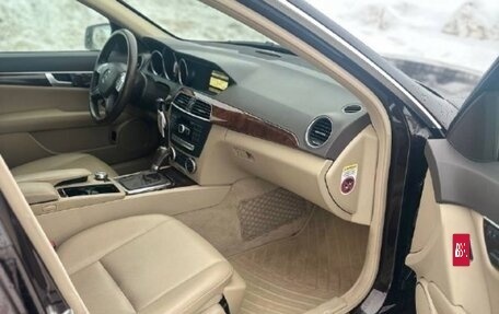 Mercedes-Benz C-Класс, 2011 год, 1 580 000 рублей, 20 фотография