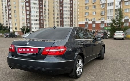 Mercedes-Benz E-Класс, 2011 год, 1 380 000 рублей, 7 фотография