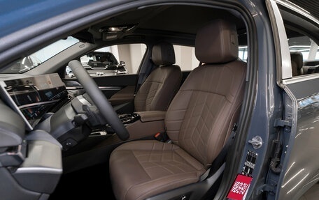 BMW 5 серия, 2025 год, 8 600 000 рублей, 9 фотография