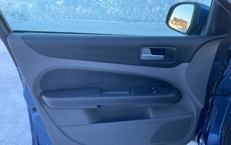 Ford Focus II рестайлинг, 2009 год, 527 000 рублей, 33 фотография