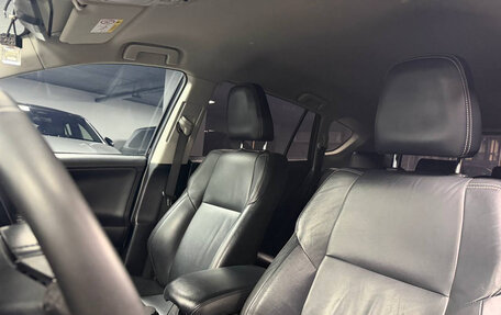 Toyota RAV4, 2017 год, 2 600 000 рублей, 20 фотография