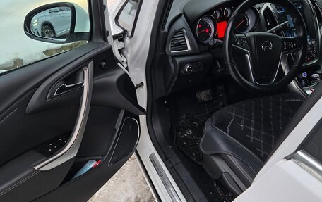 Opel Astra J, 2012 год, 720 000 рублей, 2 фотография