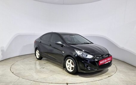 Hyundai Solaris II рестайлинг, 2013 год, 750 000 рублей, 3 фотография