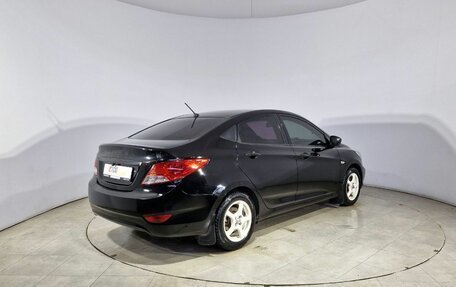 Hyundai Solaris II рестайлинг, 2013 год, 750 000 рублей, 6 фотография