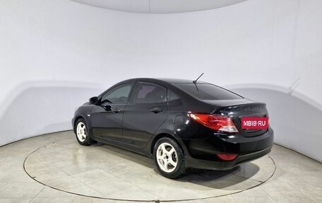 Hyundai Solaris II рестайлинг, 2013 год, 750 000 рублей, 9 фотография