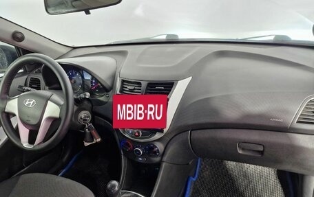 Hyundai Solaris II рестайлинг, 2013 год, 750 000 рублей, 15 фотография