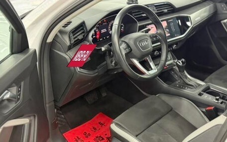 Audi Q3, 2022 год, 2 400 000 рублей, 8 фотография