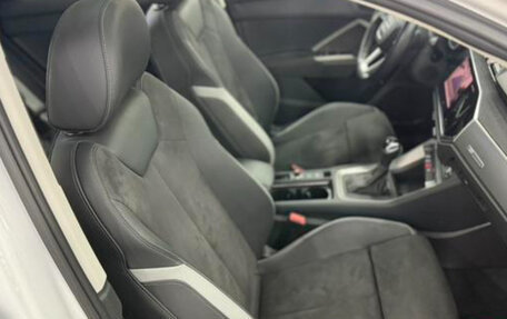 Audi Q3, 2022 год, 2 400 000 рублей, 12 фотография