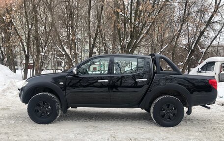 Mitsubishi L200 IV рестайлинг, 2011 год, 1 090 000 рублей, 4 фотография