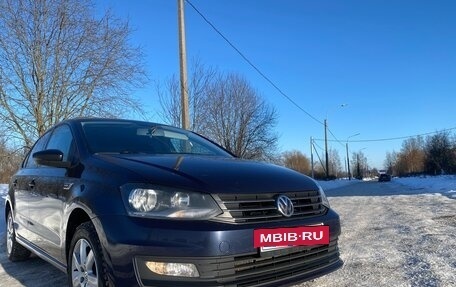 Volkswagen Polo VI (EU Market), 2017 год, 1 050 000 рублей, 2 фотография