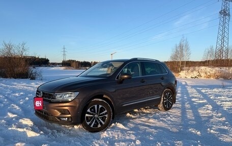 Volkswagen Tiguan II, 2019 год, 2 900 000 рублей, 1 фотография