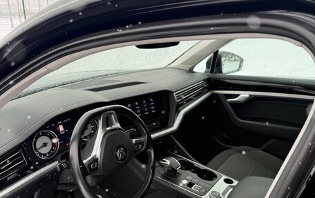 Volkswagen Touareg III, 2020 год, 4 590 000 рублей, 30 фотография