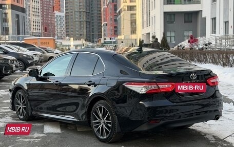 Toyota Camry, 2021 год, 3 120 000 рублей, 14 фотография
