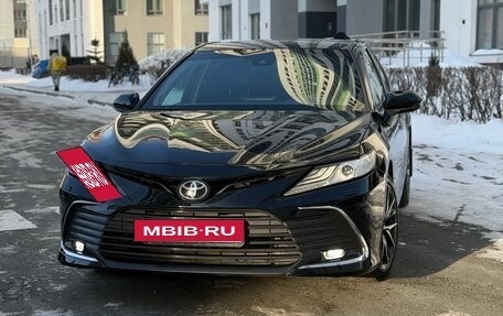 Toyota Camry, 2021 год, 3 120 000 рублей, 7 фотография