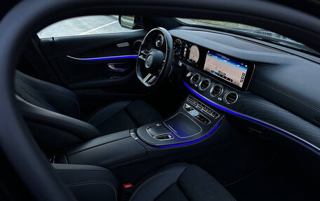 Mercedes-Benz E-Класс, 2020 год, 4 600 000 рублей, 11 фотография