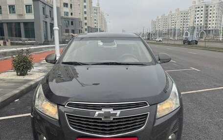 Chevrolet Cruze II, 2011 год, 545 000 рублей, 3 фотография