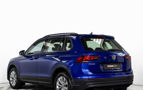 Volkswagen Tiguan II, 2020 год, 1 995 000 рублей, 5 фотография