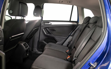 Volkswagen Tiguan II, 2020 год, 1 995 000 рублей, 8 фотография