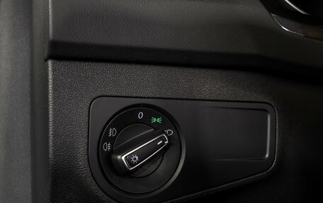 Volkswagen Tiguan II, 2020 год, 1 995 000 рублей, 16 фотография