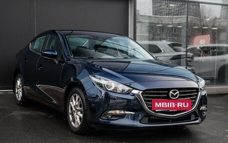 Mazda 3, 2018 год, 1 850 000 рублей, 3 фотография